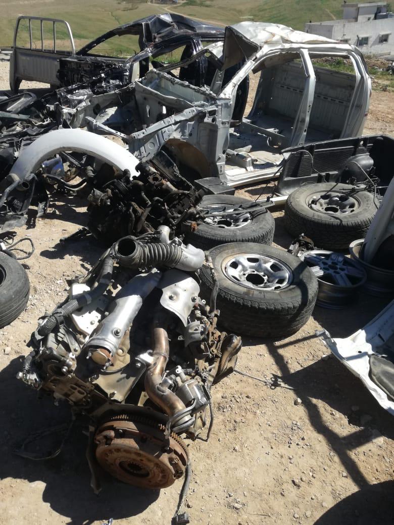 ضبط 3 اشخاص قاموا بسرقة مركبات