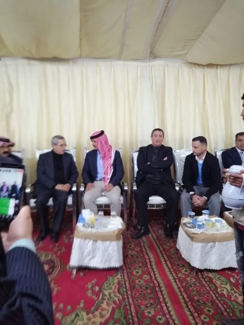 الأمير حمزة يعزي عشيرة القرالة