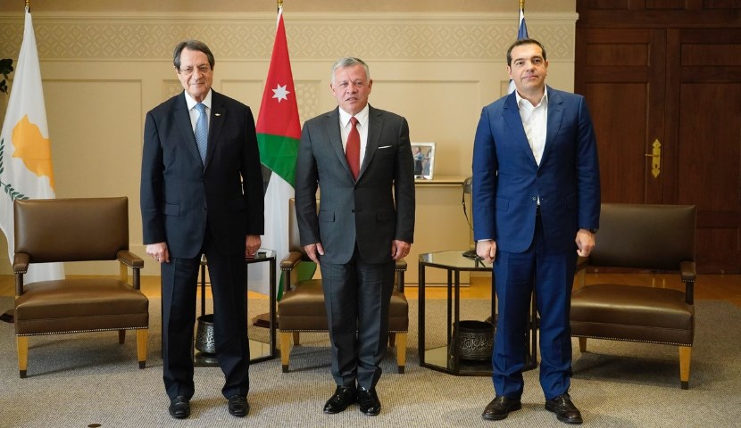 القمة الثلاثية.. توسيع التعاون المشترك في