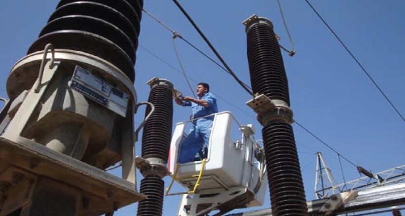 اتفاق يحسن الأوضاع المعيشية لموظفي الكهرباء