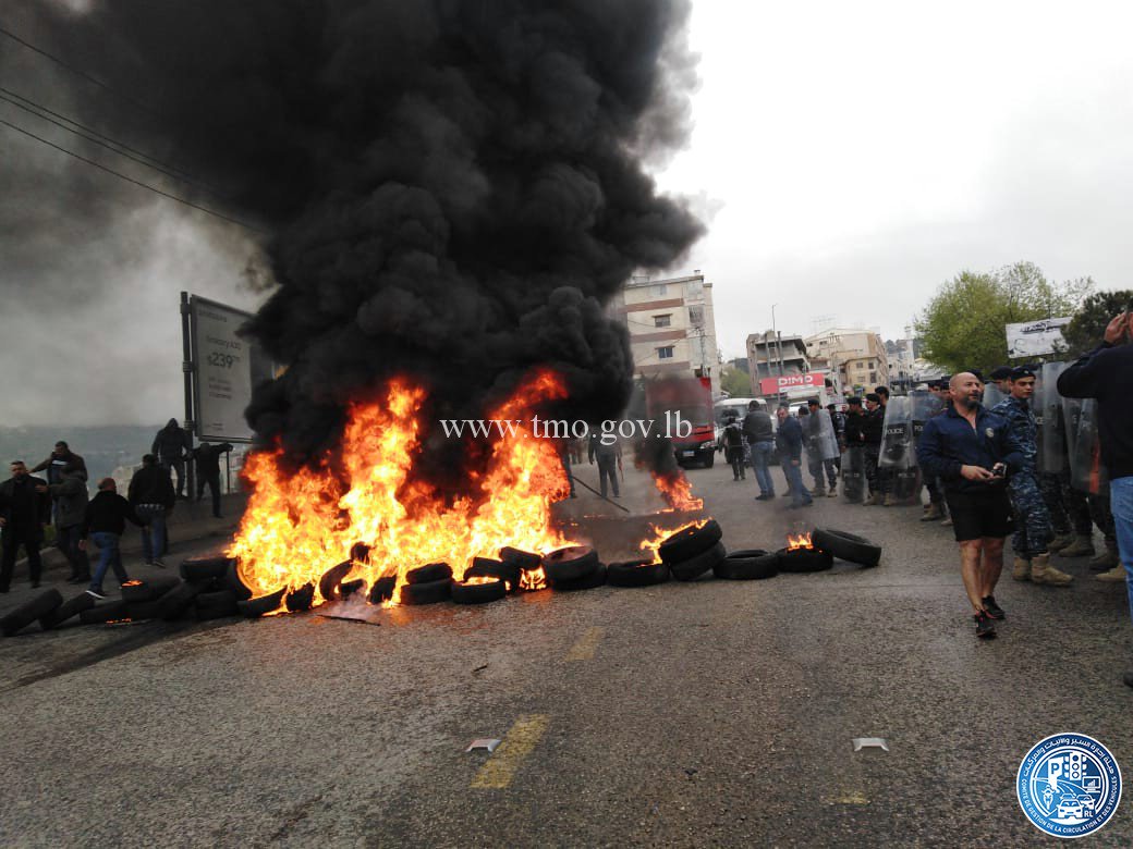 حرق وقطع طرق.. . تحركات مفاجئة