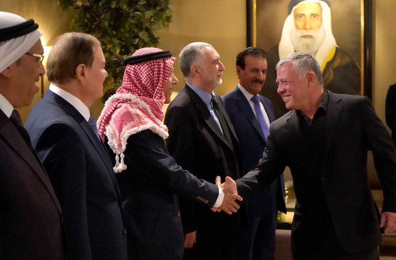 ماذا قال الملك لرئيس وأعضاء كتلة