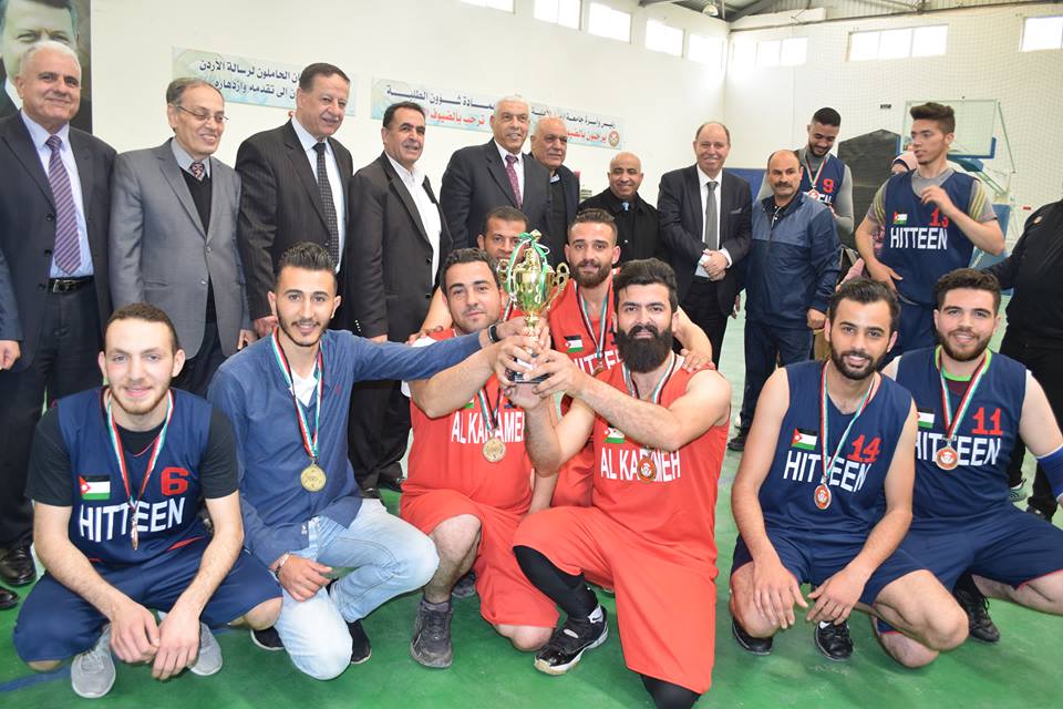 رئيس جامعة إربد الأهلية يرعى بطولة