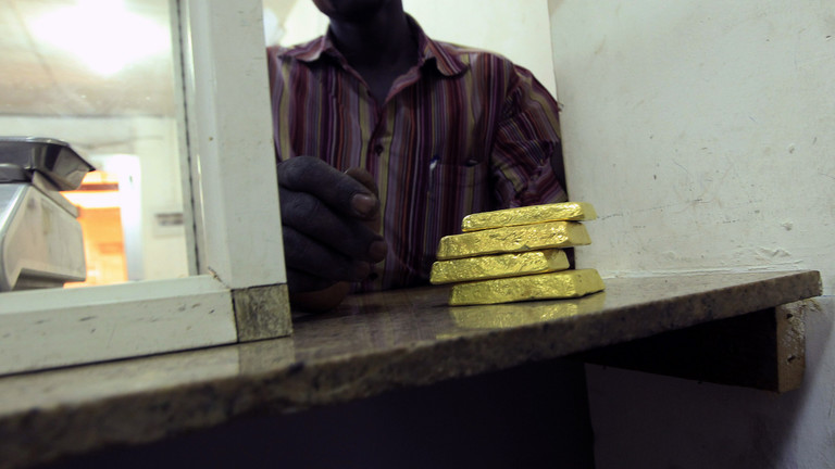 تجار سودانيون يحذرون من تهريب كميات