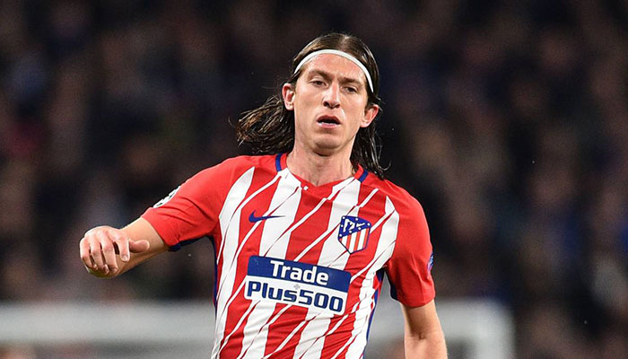 فيليبي لويس يفضل برشلونة على دورتموند