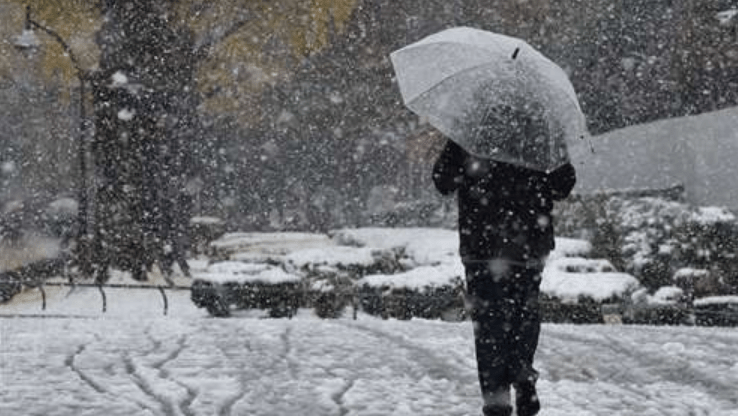 طقس العرب: زخات من الثلوج فوق