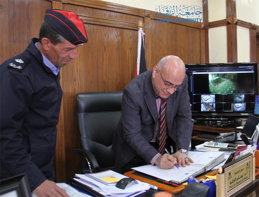 جامعة الزقاء تشارك في حملة المليون