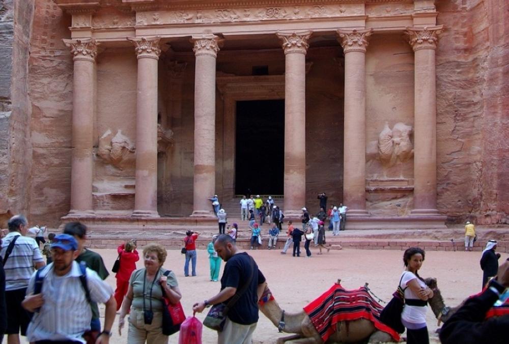 51.5 ألف عامل في قطاع السياحة