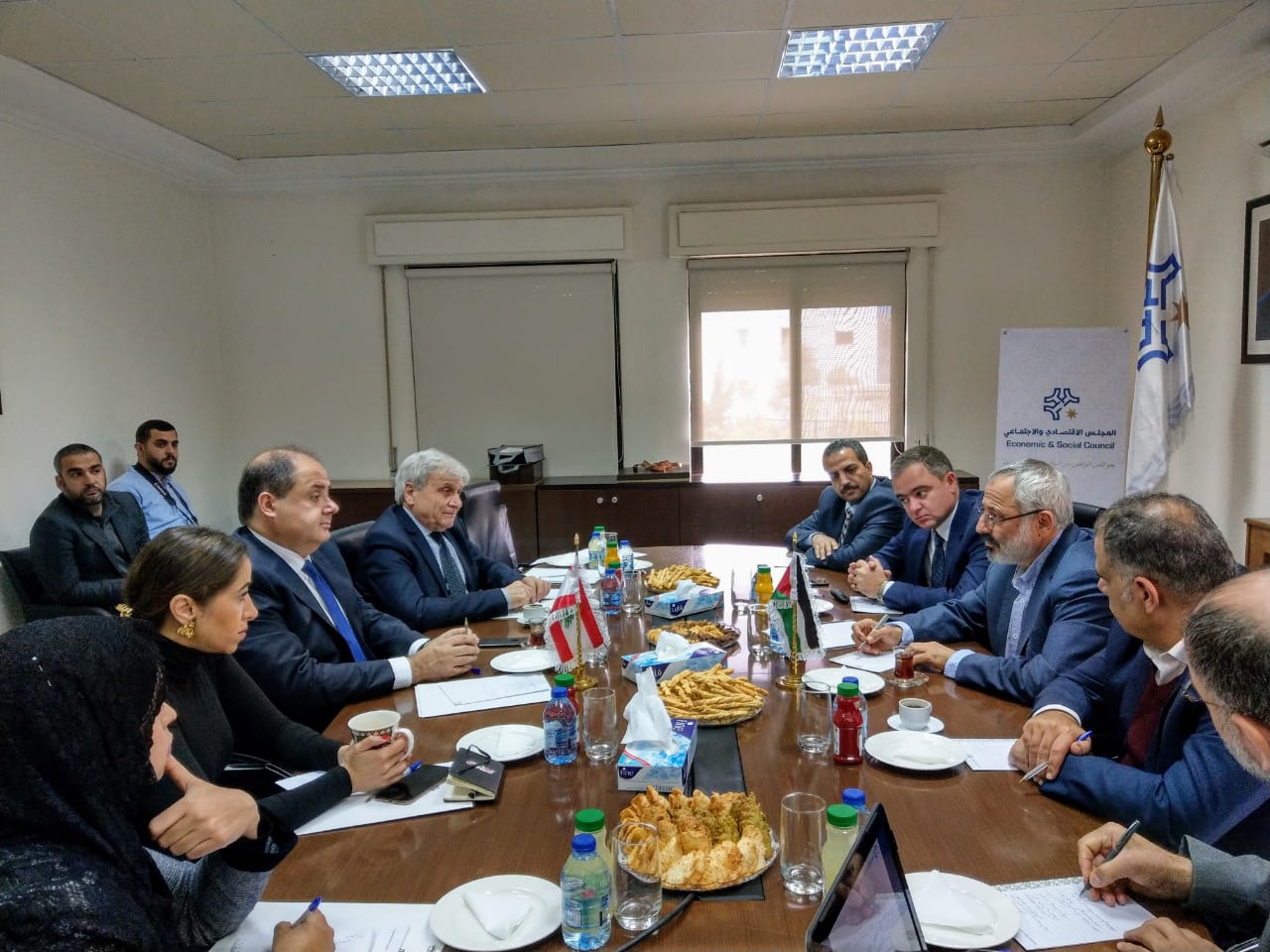 تقرير حالة البلاد ينتقل إلى لبنان