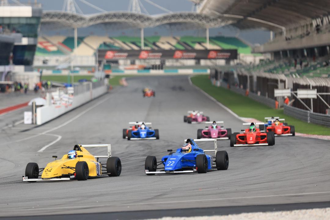 العقابي ينهي الجولة الثانية من بطولة