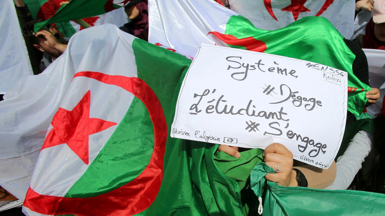 الجزائر.. إيداع الإخوة كونيناف الحبس المؤقت