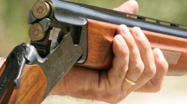 القبض على مطلق النار من مركبة