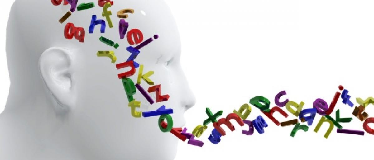 ابتكار جهاز يحول الأفكار إلى جمل