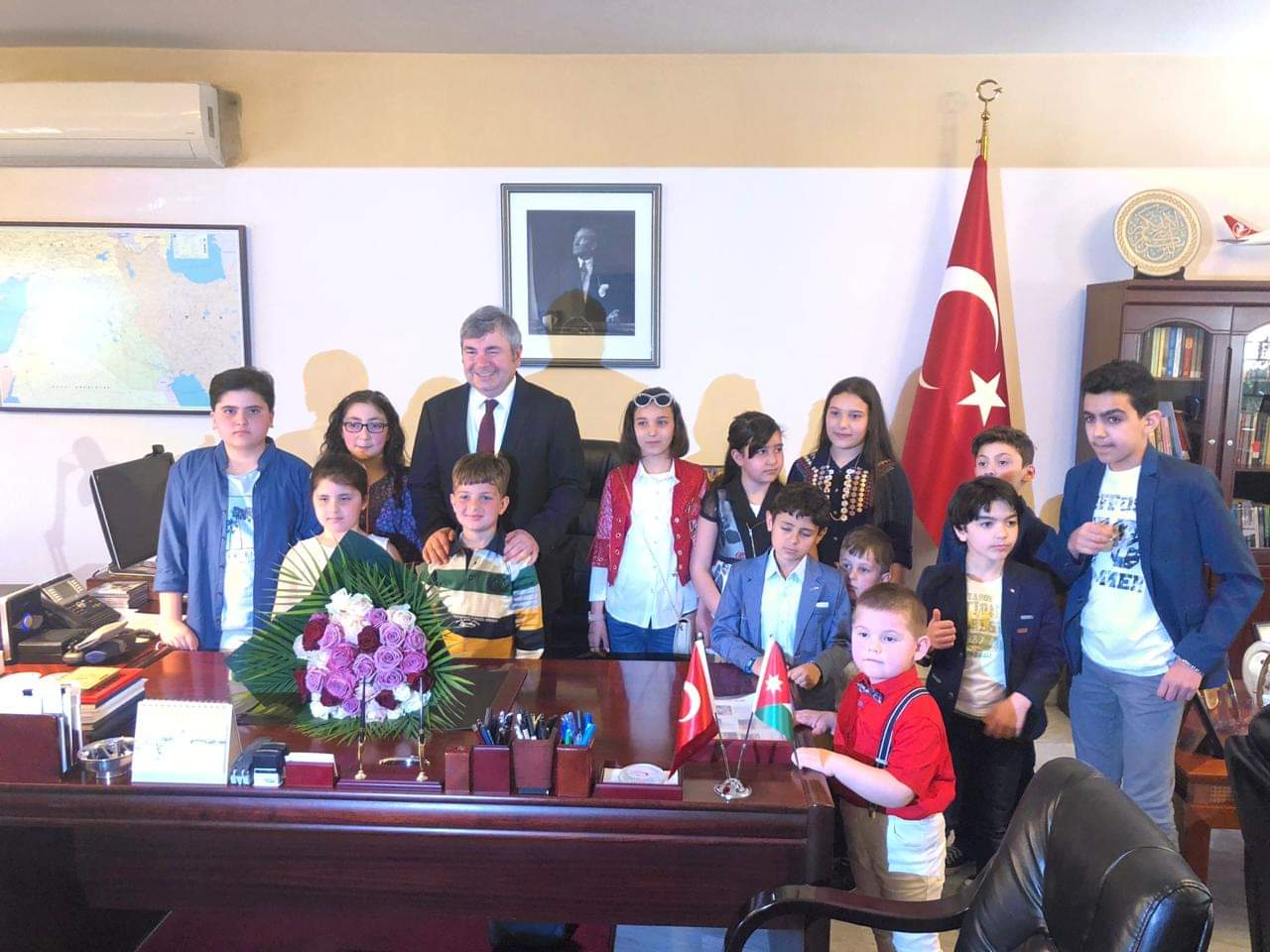 السفارة التركية تحتفل بـ «يوم الطفل»