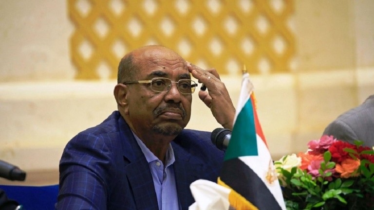 السودان.. منح المسؤولين في عهد البشير