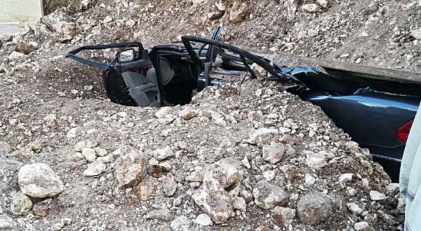 وفاتان و4 اصابات بتدهور مركبة على