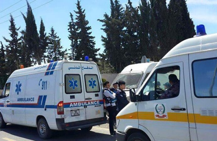 5 إصابات بحادث تدهور في عمان