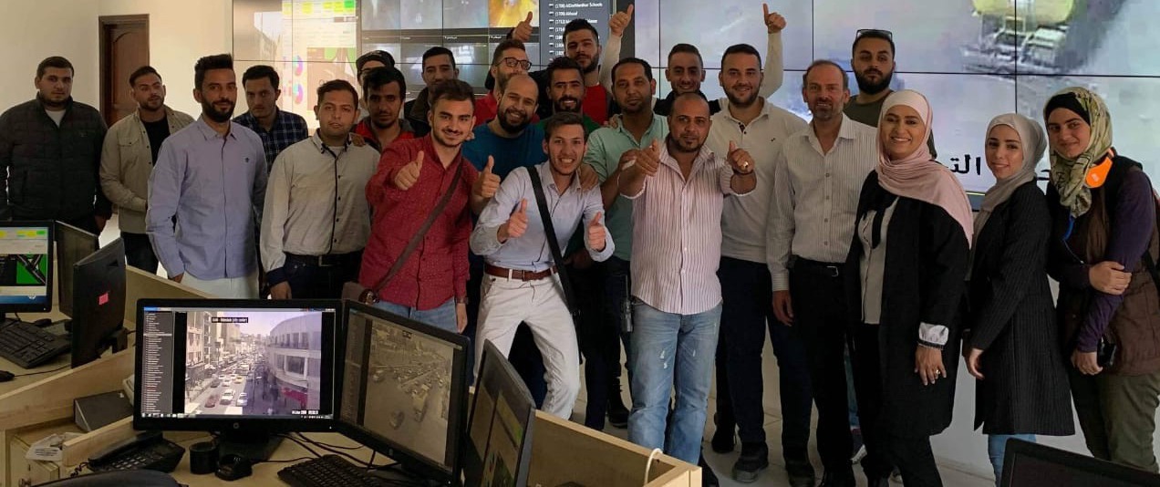 وفد من طلبة الهندسة المدنية بجامعة