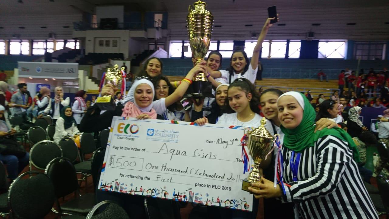 فريق مدرسة البنات في الكلية العلمية