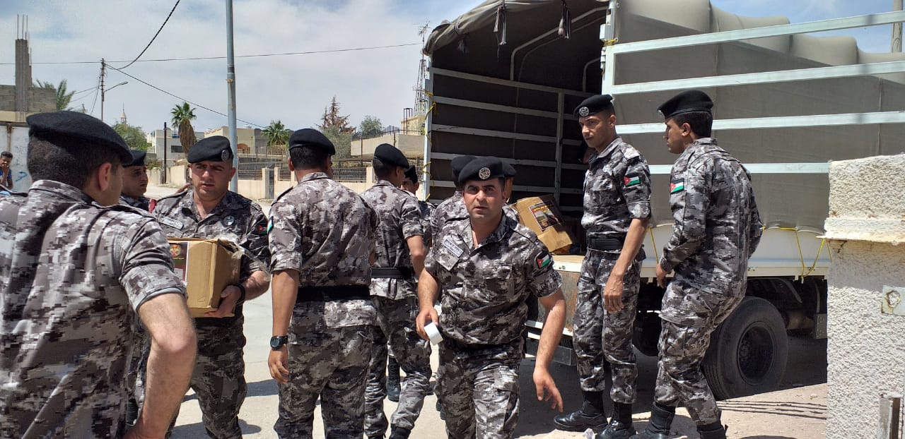 توزيع طرود الخير على مرضى التلاسميا