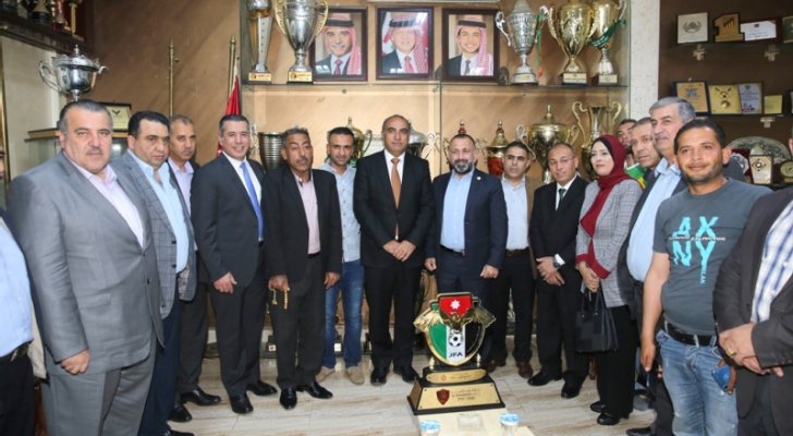 الشواربة يهنئ نادي الوحدات في الهيئة