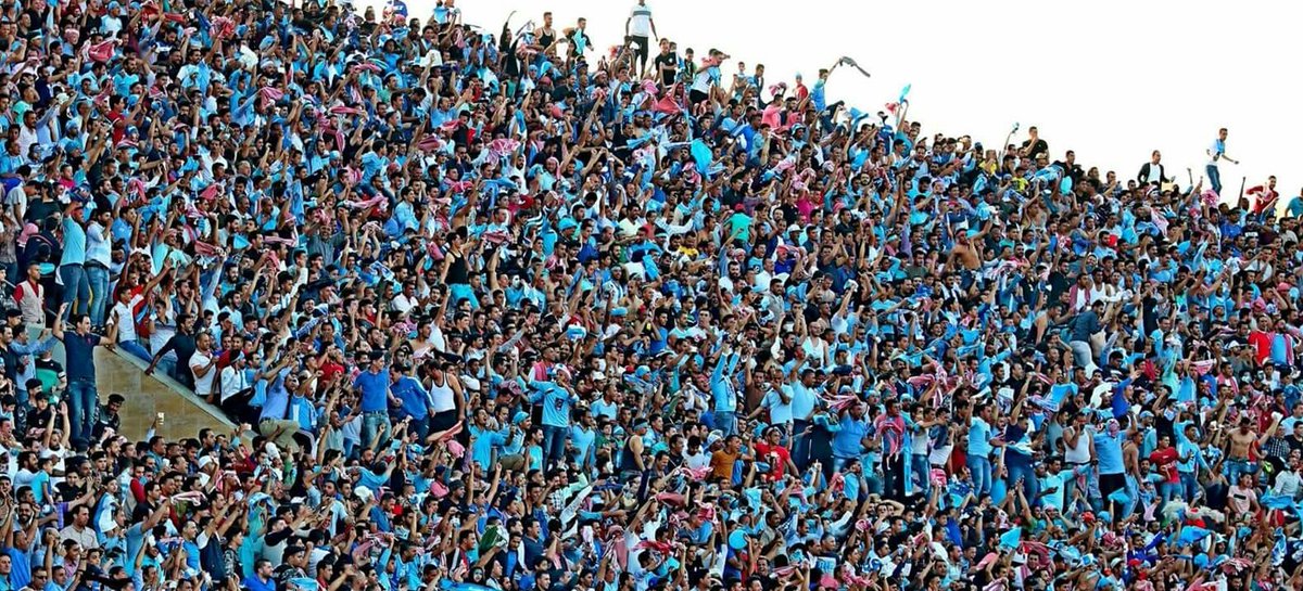 90 % من مدرجات ستاد عمان