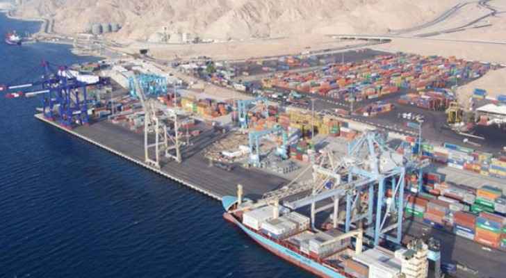 ميناء العقبة الجديد يستقبل أول باخرة