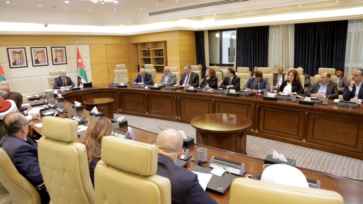 مجلس الوزراء يشكل اللجان الوزارية