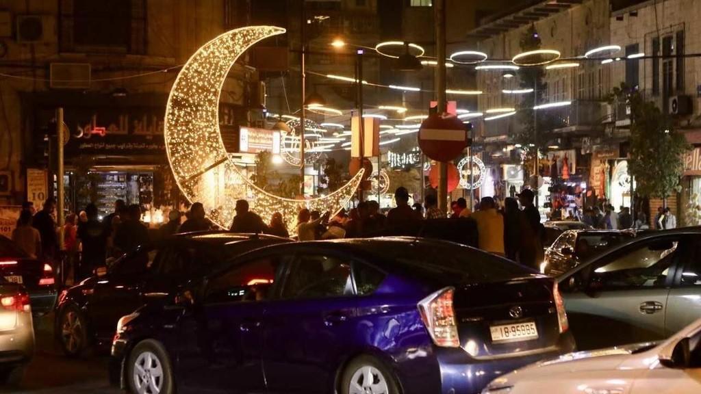 رمضان بين عبق الماضي وأريج الحاضر