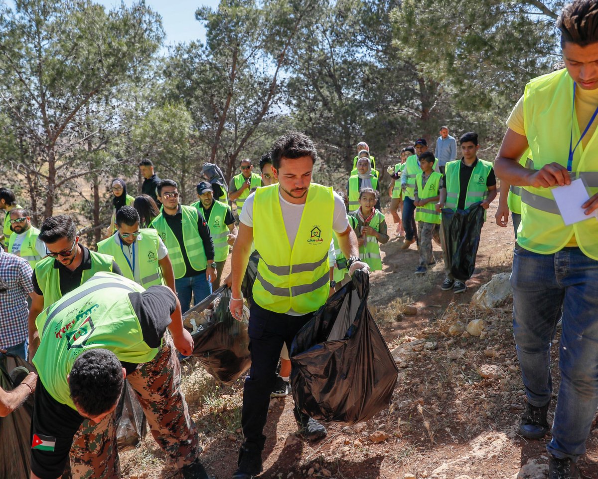 ولي العهد يشارك في الحملة الوطنية