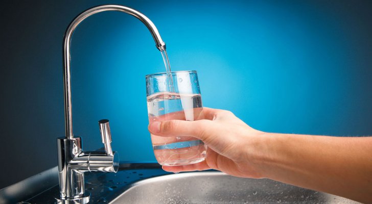 5 أغذية ومشروبات تشعرك بالعطش في