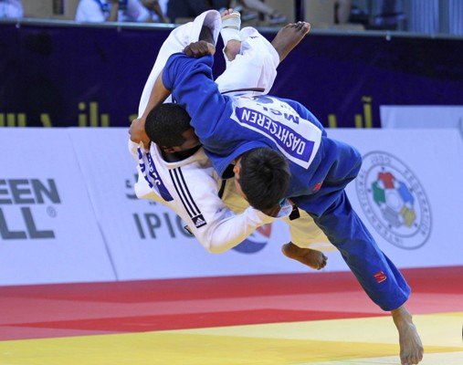 لأول مرة في التاريخ.. . إيران