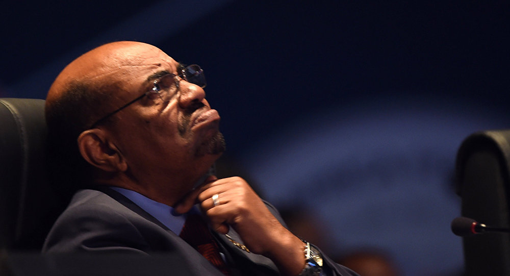 رسميا.. . عمر البشير متهم بالاشتراك