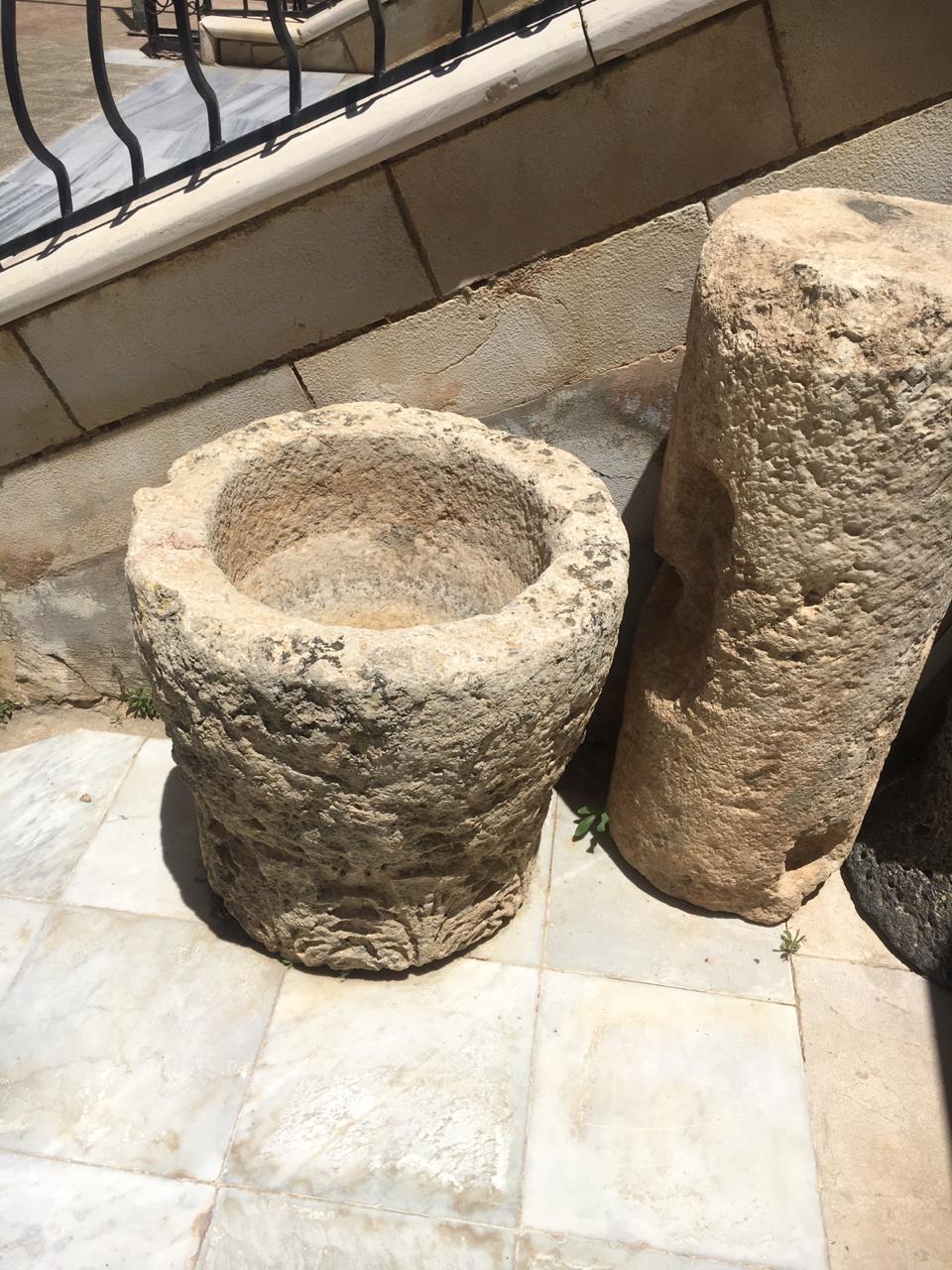 ضبط «قطع اثرية» في جرش (صور)