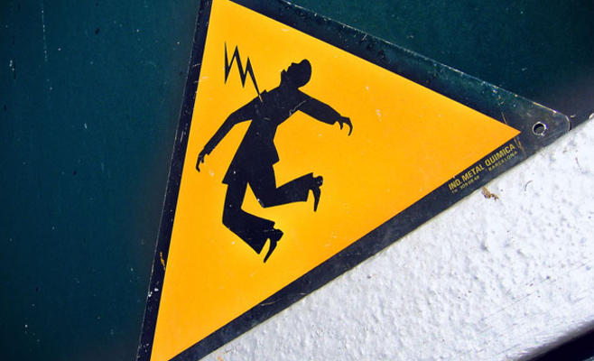 وفاة طفل بصعقة كهربائية في مسجد