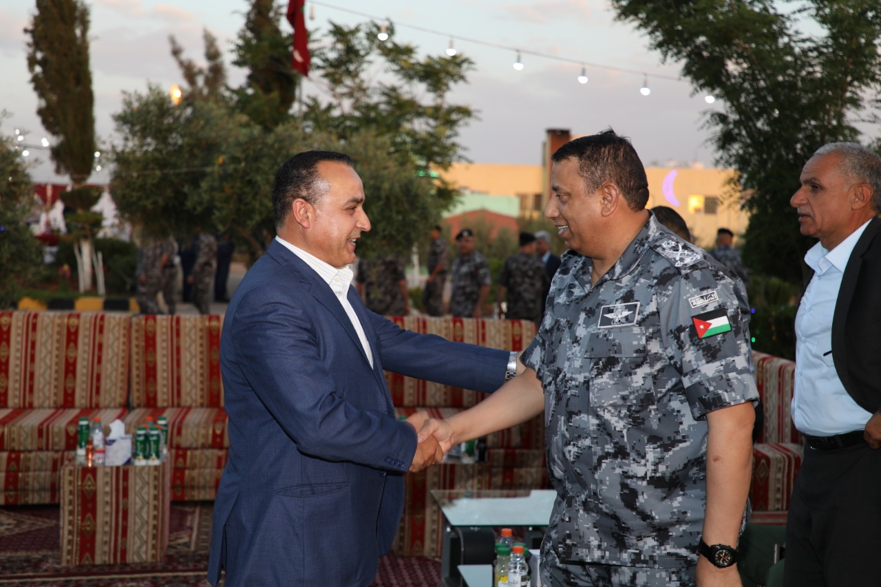 قوات الدرك تقيم مأدبة إفطار لرفاق