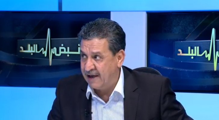 شاهد.. لحظة الاعتداء على منزل الإعلامي