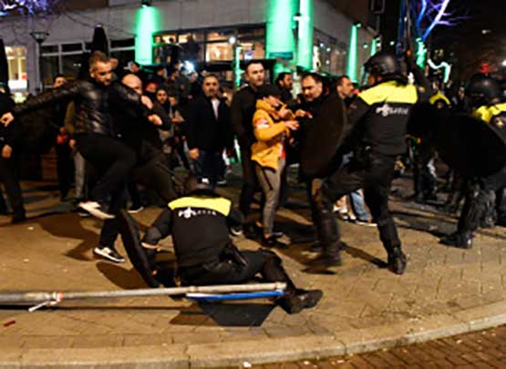 7 مصابين أتراك خلال فضّ تظاهرة