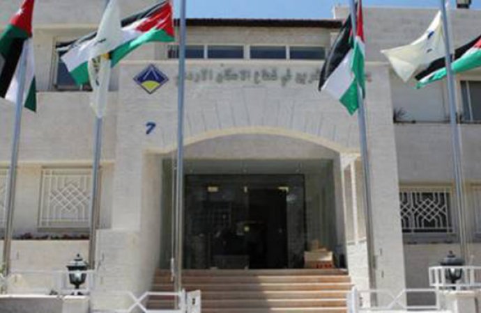 مطالب بتخفيض الغرامات على مالكي المشاريع