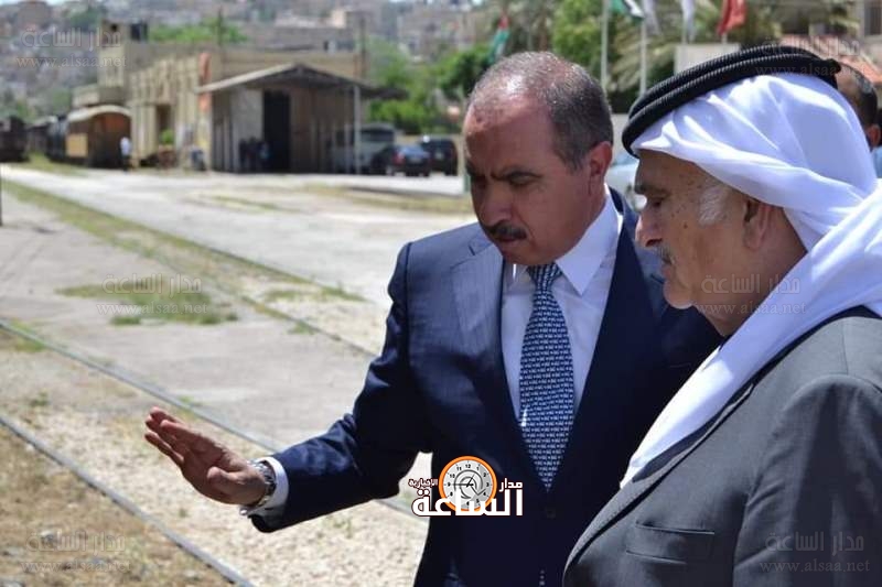 الأمير الحسن في محطة الخط الحجازي