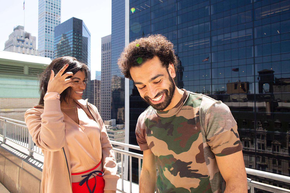 سر الصورة الغامضة التي شاركها محمد