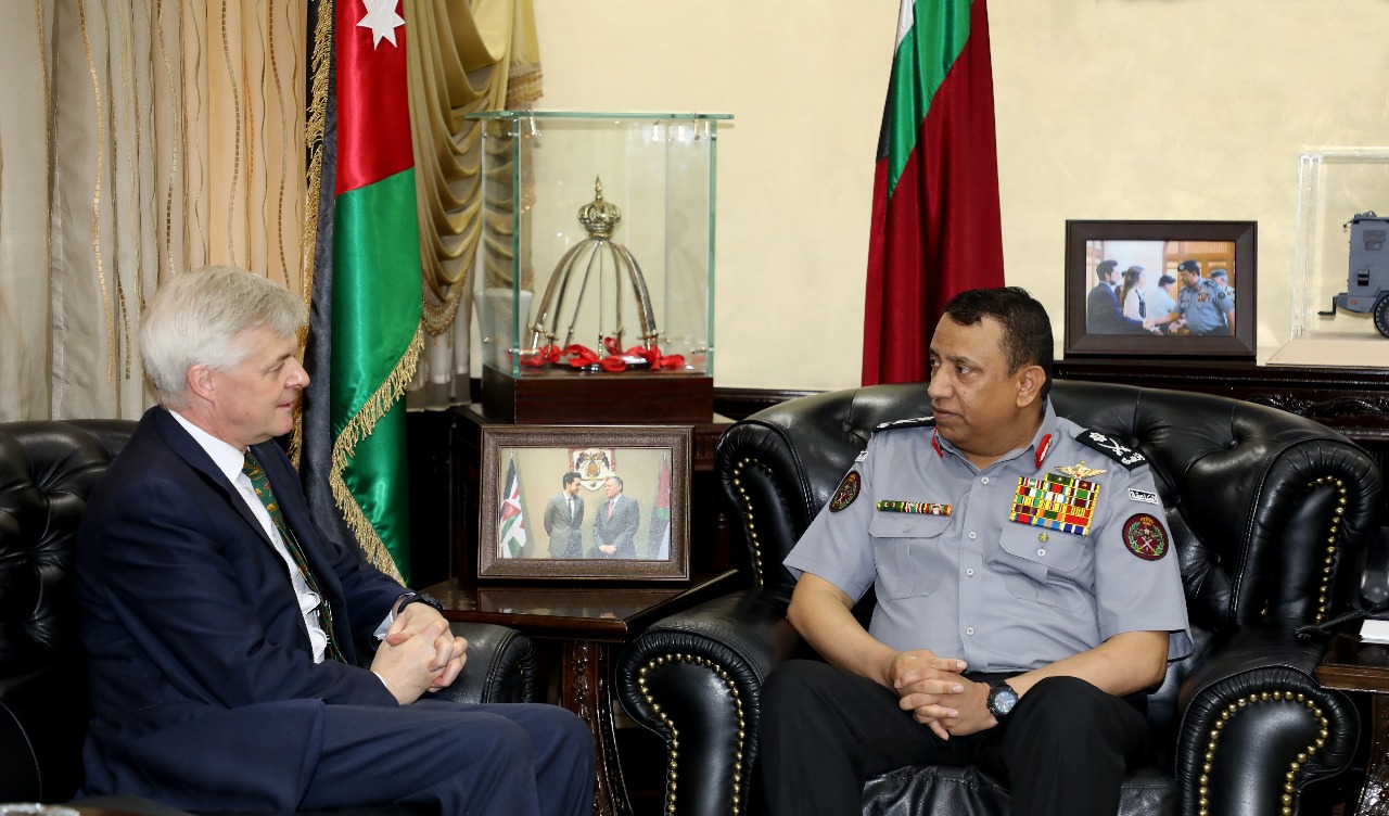 الحواتمة يلتقي سفير المملكة المتحدة