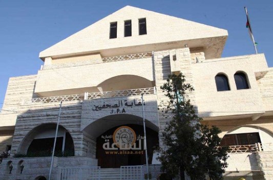 23 صحفيا يفقدون عضويتهم في نقابة