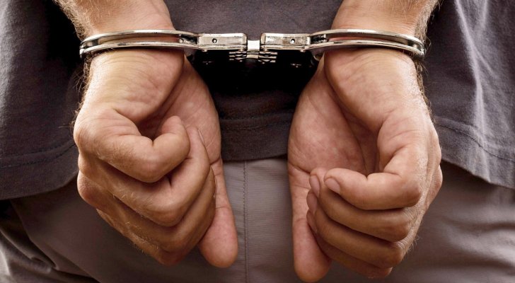 القبض على مطلق العيارات النارية على