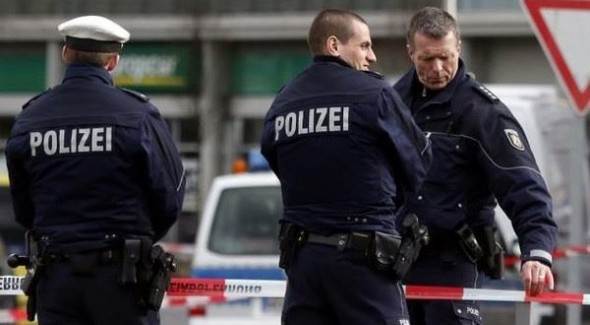 تركيا تستدعي مبعوثا هولنديا وامستردام تدعو