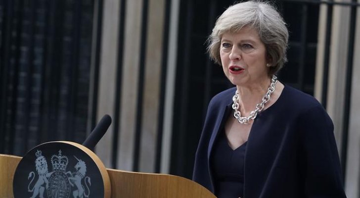 رئيسة وزراء بريطانيا تعلن استقالتها