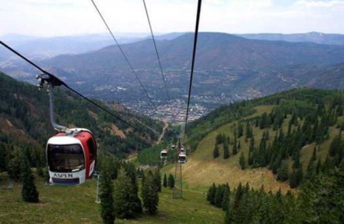 الهميسات: انجاز «تلفريك عجلون» خلال 18