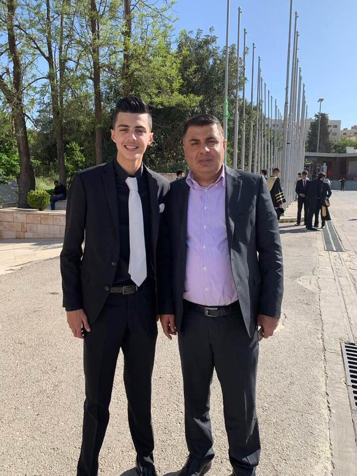 راشد الدلاهمة.. مبروك التخرج