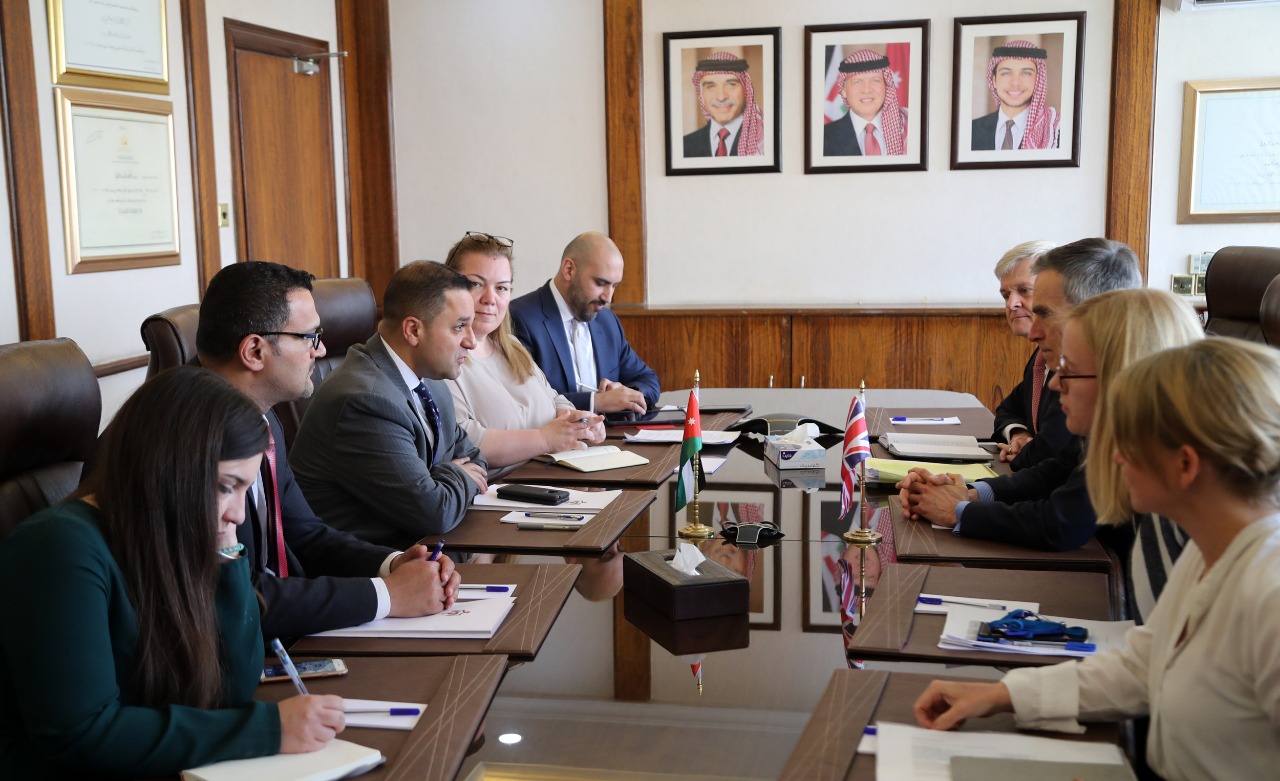 العسعس يبحث مع موريسون مخرجات مؤتمر