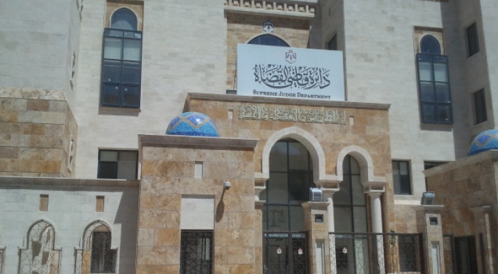 من دائرة قاضي القضاة إلى البنا